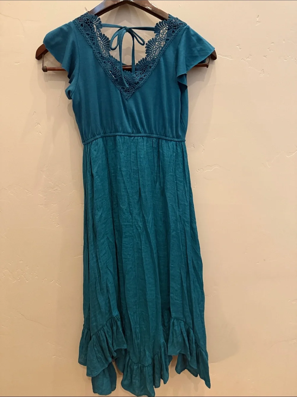 Joyfolie Teal Lace-Back Ruffle-Hem Dress